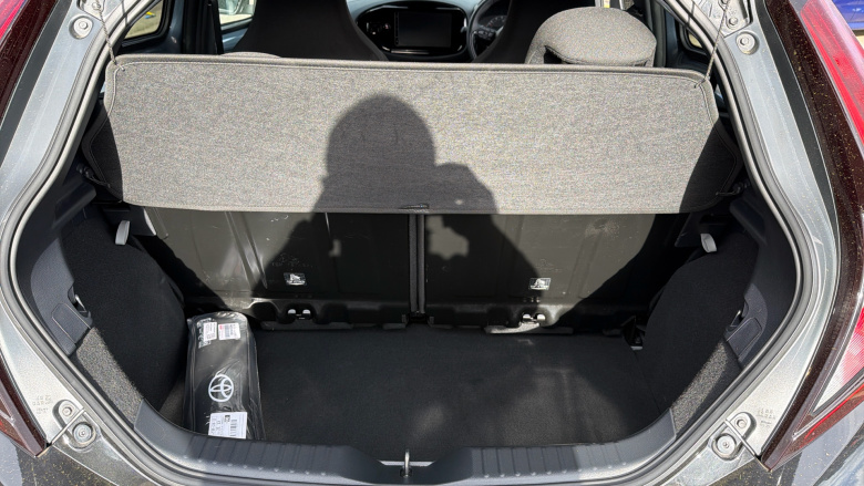 Toyota Aygo X 1.0 VVT-i Edge 5dr Petrol Hatchback